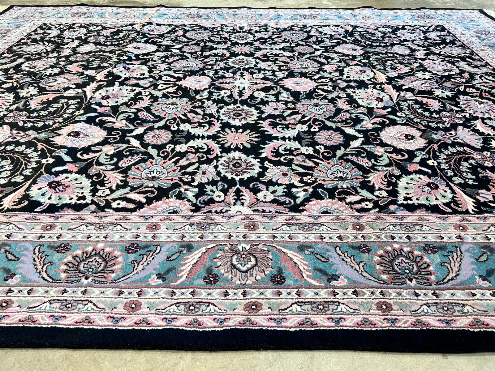 8'10" x 11'10" Hand-Knotted 100% Wool Carpet - Kashane Design Area Rug
