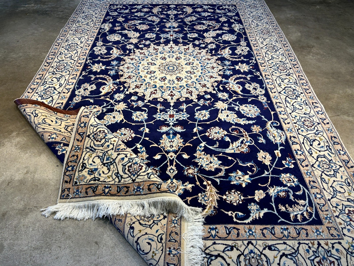 6'5"x10'1" Fine Hand-Knotted Wool & Silk Naine Rug - Area Carpet