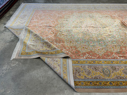 9'9"x13'4" Exquisite Signed Hand-Knotted 100% Silk Qume Rug