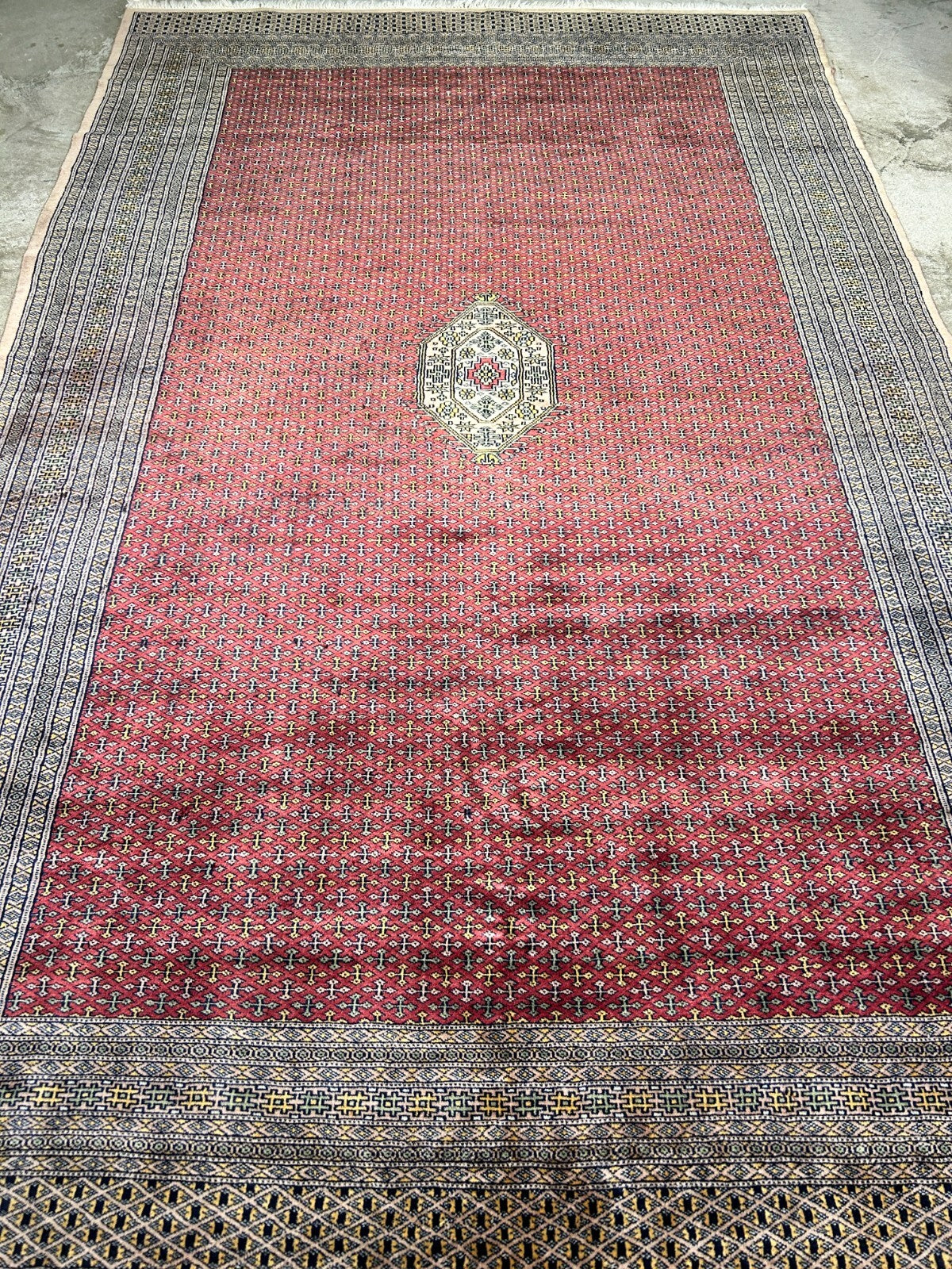 6'x9' Vintage Old Hand-Knotted Wool Oriental Rug - Area Carpet