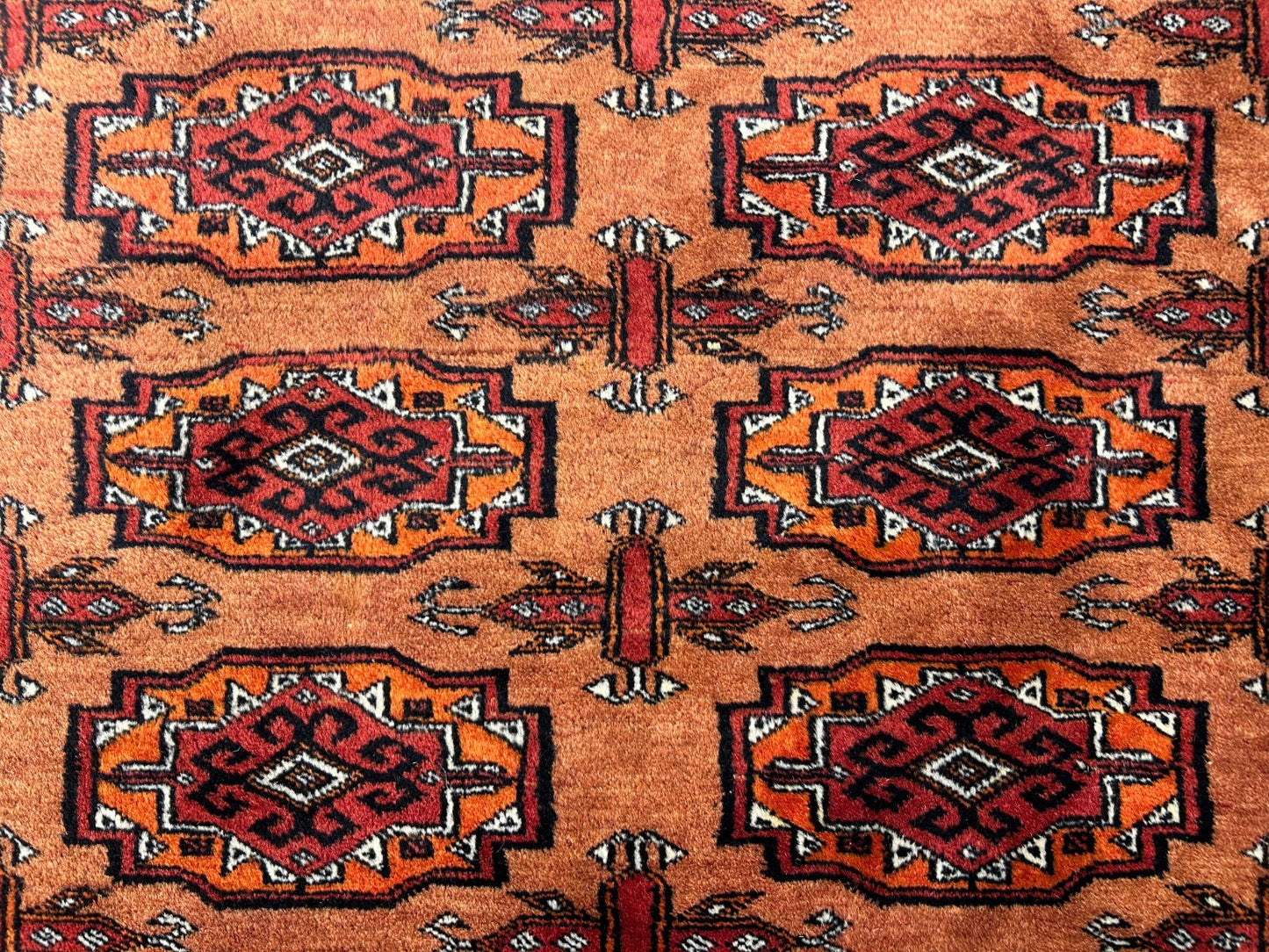 4'2"x6' Hand-Knotted 100% Wool Bokhara Area Rug - Carpet