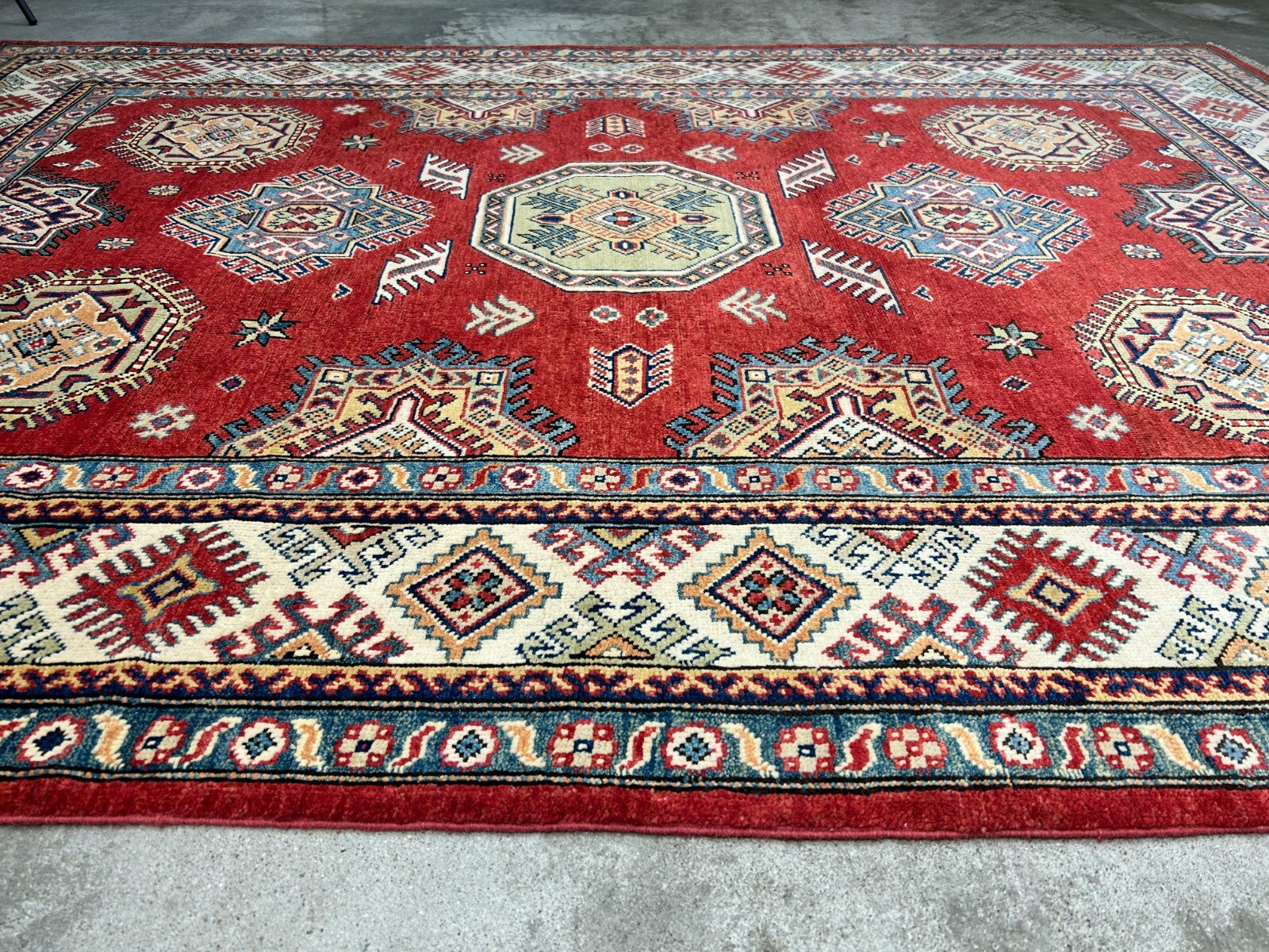 5'7"x7'10" Hand-Knotted 100% Wool Carpet - Fine Kazak Area Rug