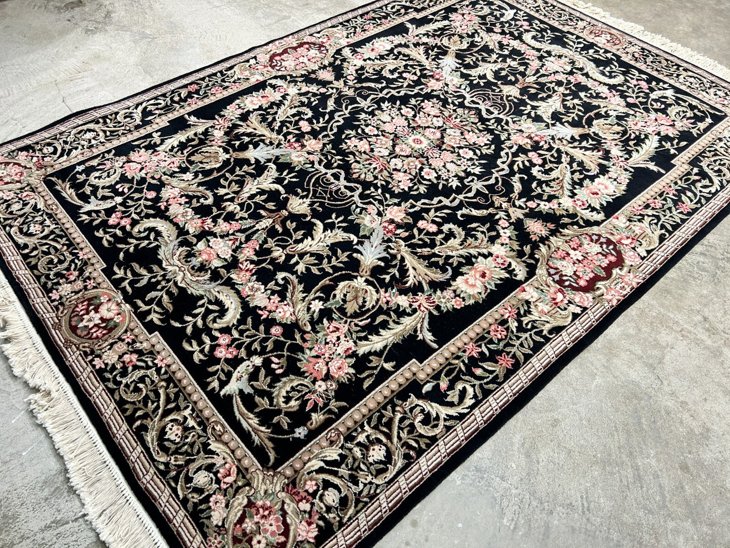 5'6"x8'6'' Hand-Knotted 100% Wool Pile Sino-Persiane Area Rug - Area Carpet