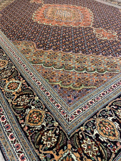 5'x6'10" Fine Hand-Knotted Wool & Silk Blend Tabrize Mahi Carpet - Area Rug