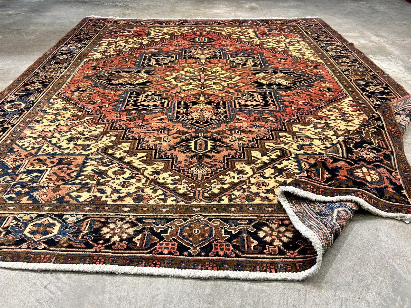 7'8"x8'10" Hand-Knotted 100% Wool Herize Carpet - Area Rug - Square Shaped