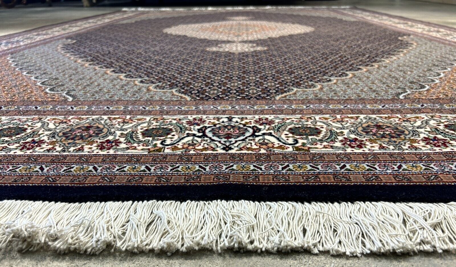 6'8"x10' Fine Hand-Knotted Wool & Silk Oriental Tabrize Rug - Area Carpet