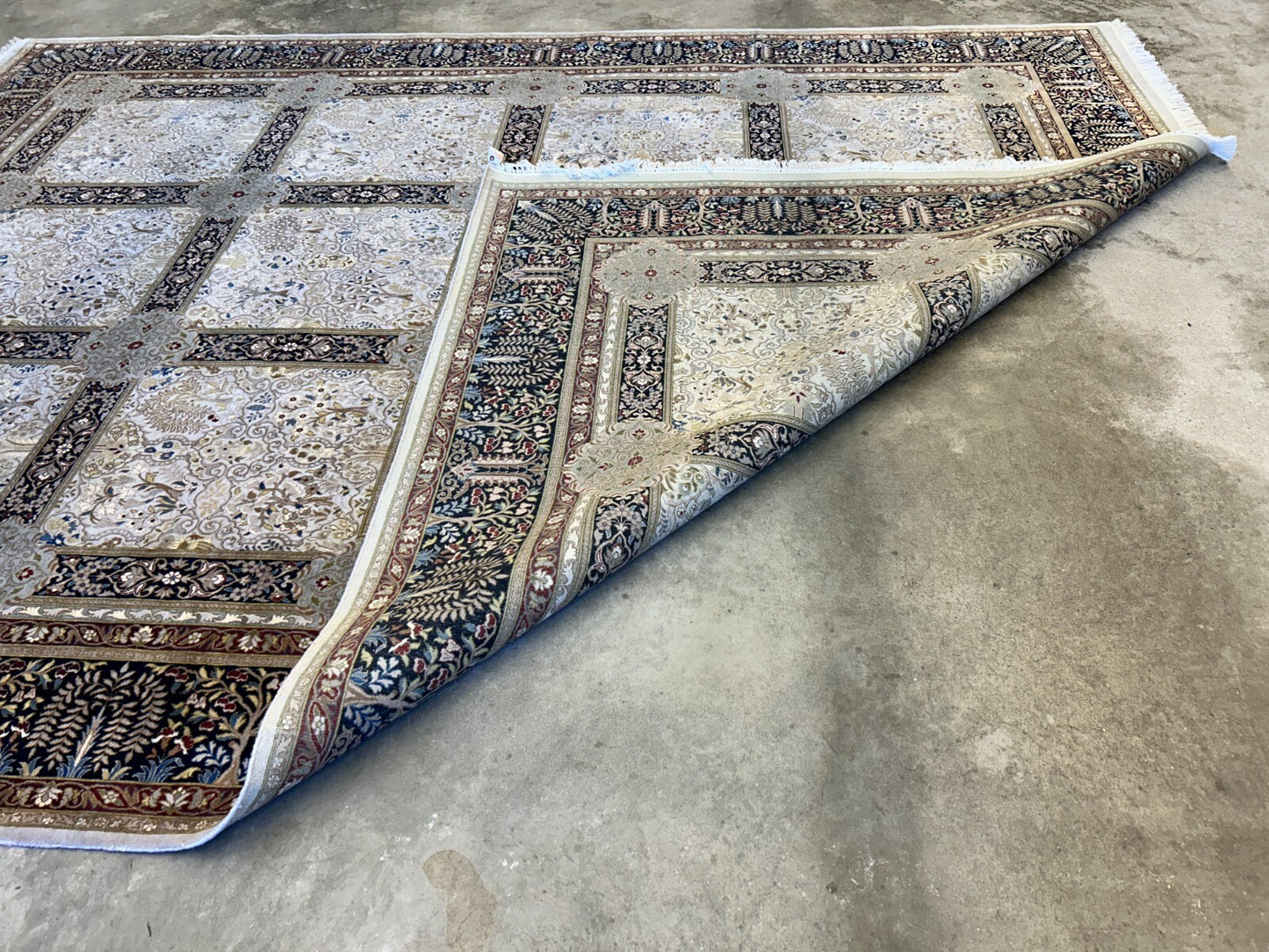 9'2"x12'4" Fine Hand-Knotted 100% Wool Pile Floral Carpet - Area Rug