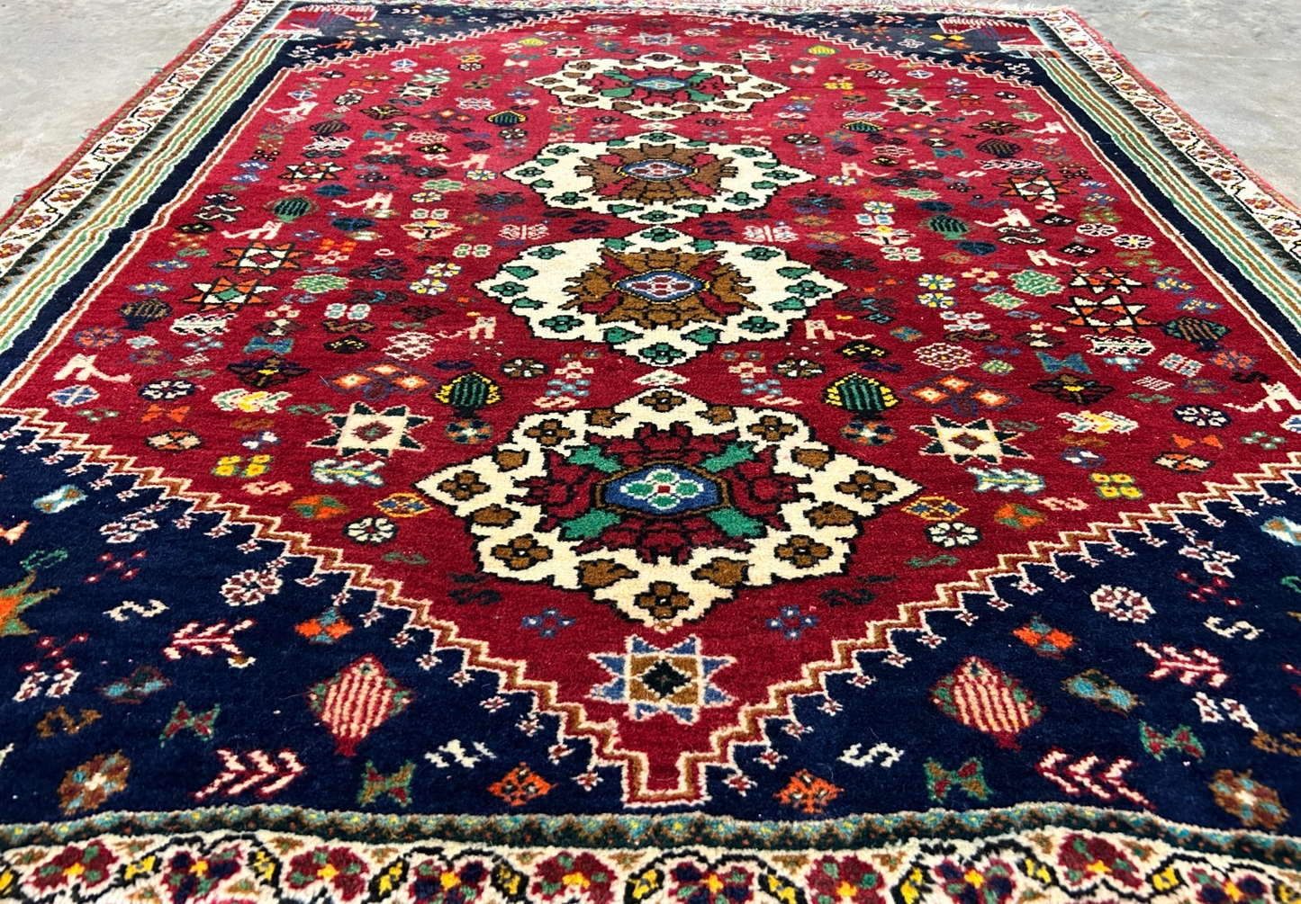 3'11"x4'7" Hand-Knotted 100% Wool Pile Ghashghaei Area Rug - Carpet