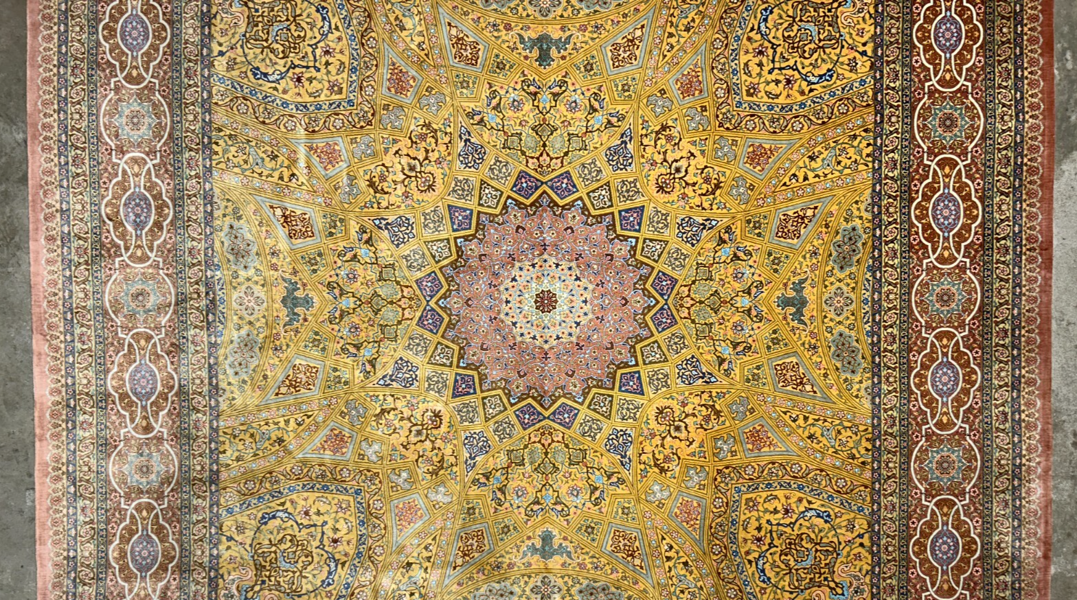 9'8"x12'11" Exquisite Signed Hand-Knotted 100% Silk Qume Rug