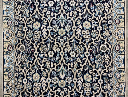 2'8"x4'4'' Fine Hand-Knotted Silk & Wool Pile Naine Area Rug