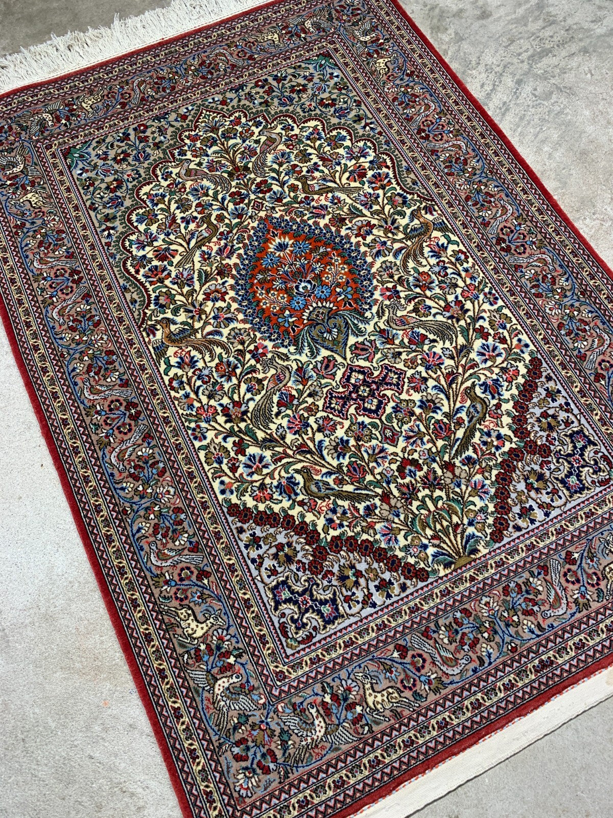 3'5"x4'9'' Very Fine Hand-Knotted 100% Wool Pile Qume Prayer Rug