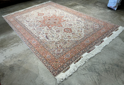 6'7"x9'10" Fine Hand-Knotted Wool & Silk Blend Tabrize Herize Carpet - Area Rug