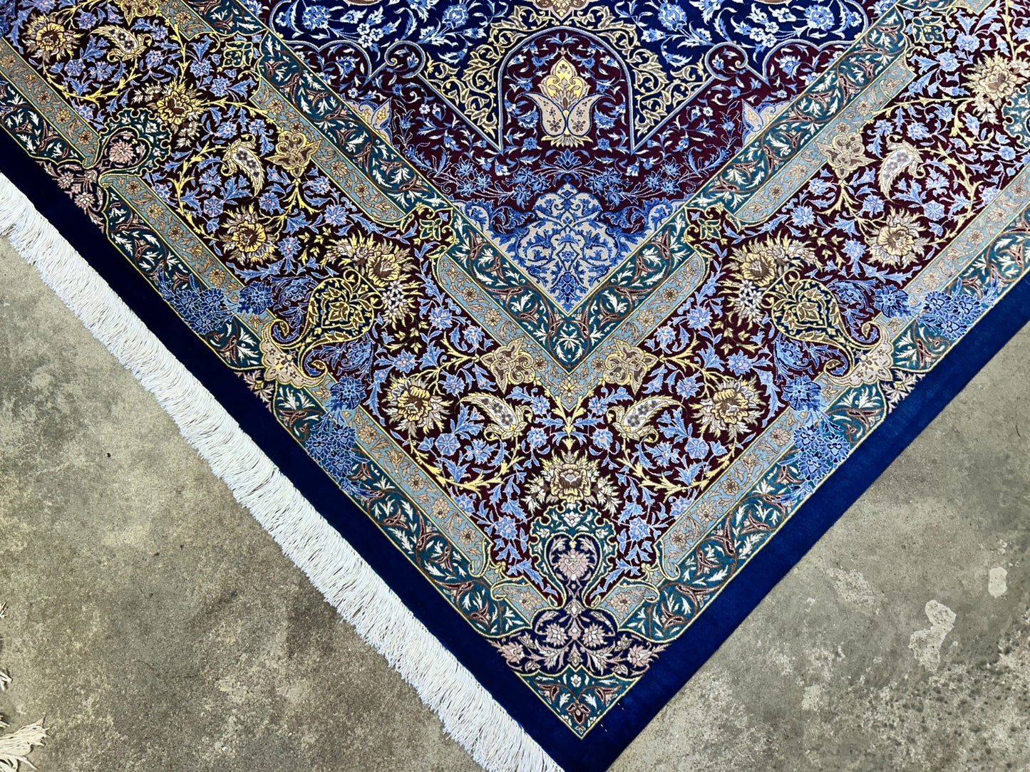 9'7"x12'10" Exquisite Signed Hand-Knotted 100% Silk Qume Rug