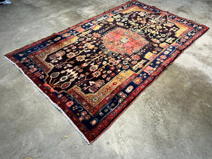 5'1" x 8'8" Hand-Knotted 100% Wool Carpet - Nahavande Area Rug