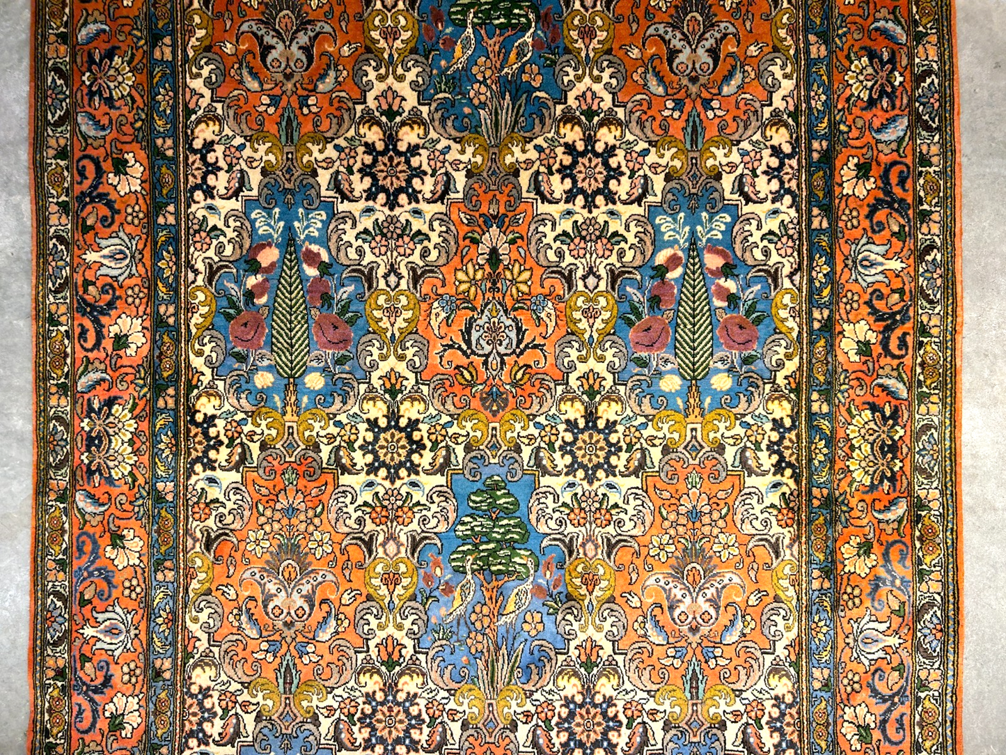 6'7"x10'5" Hand-Knotted 100% Lamb Wool Bakhtiarie Carpet - Area Rug