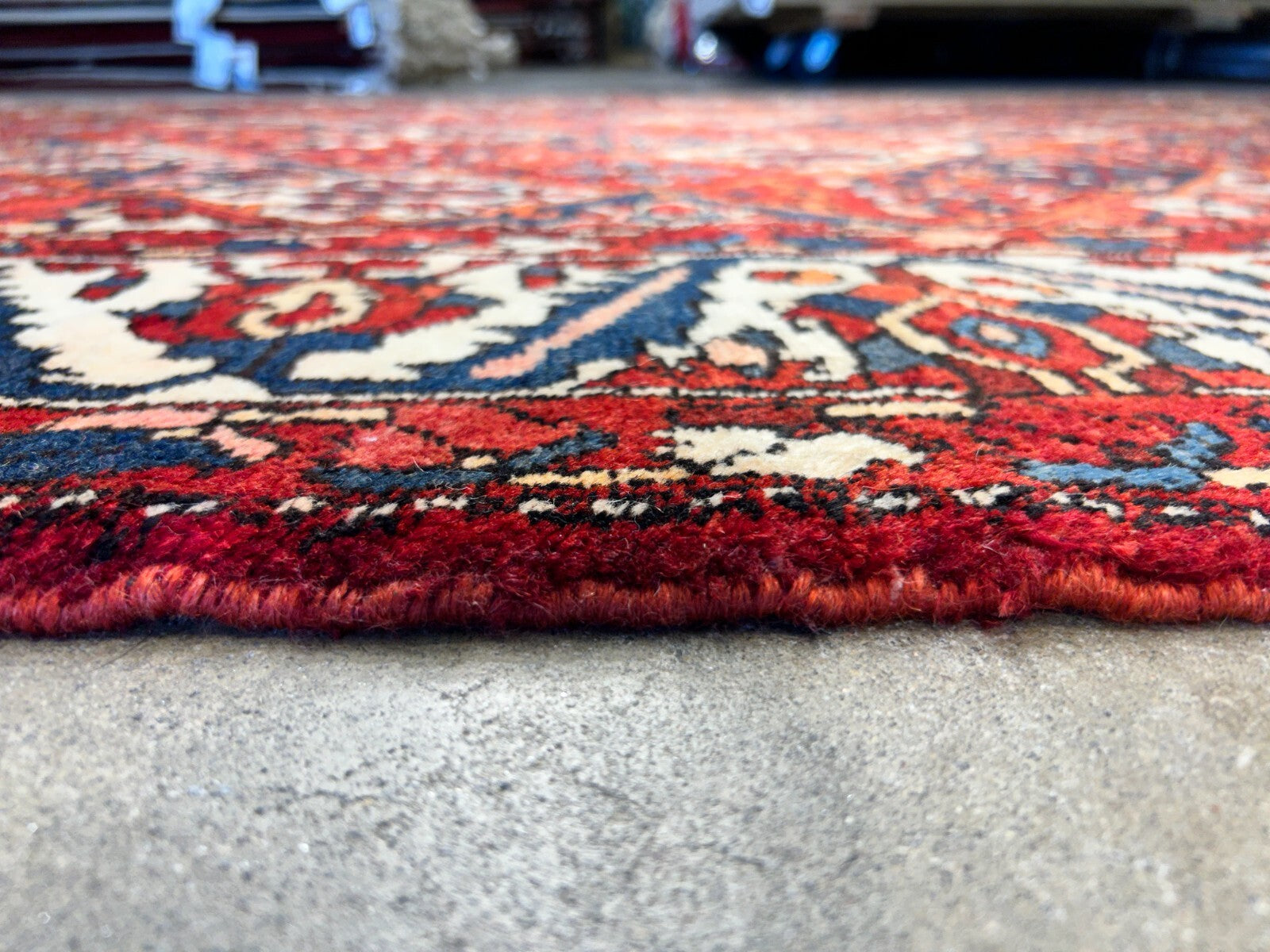 7'0"x9'11" Hand-Knotted 100% Lamb Wool Bakhtiarie Carpet - Area Rug