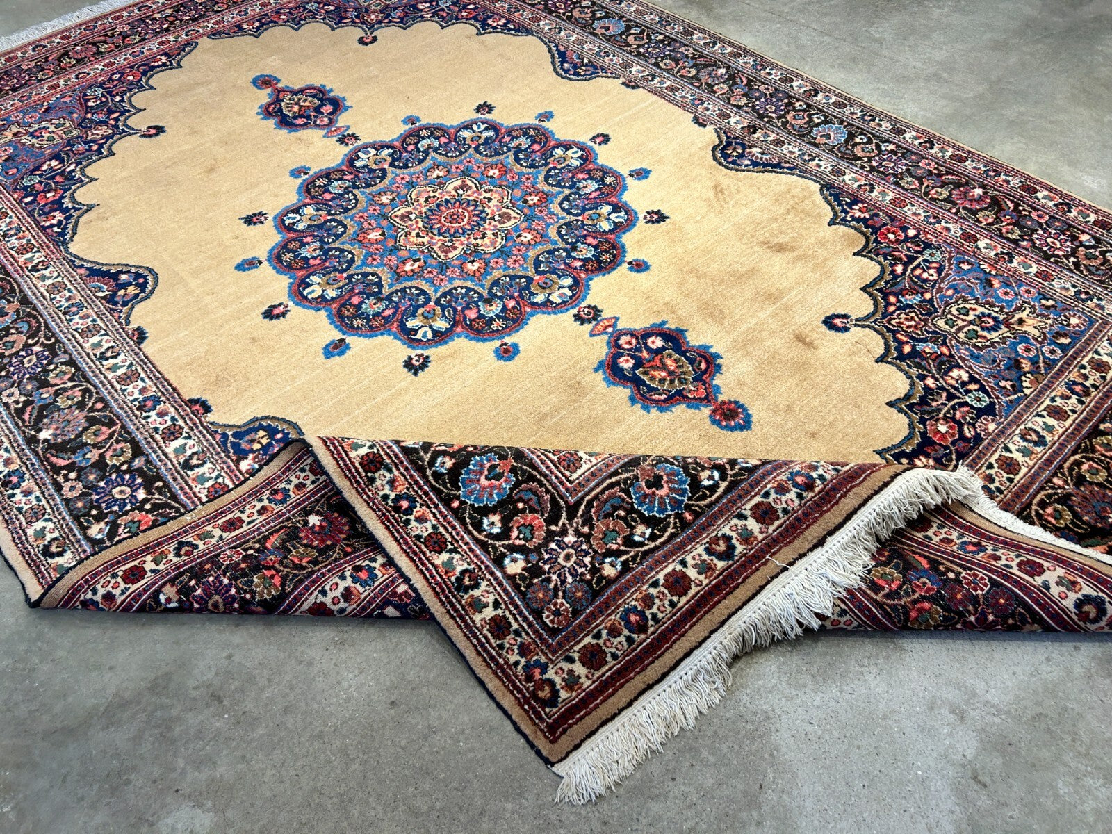 6'11"x10'3" Antique Hand-Knotted Wool Oriental Mood Rug - Area Carpet