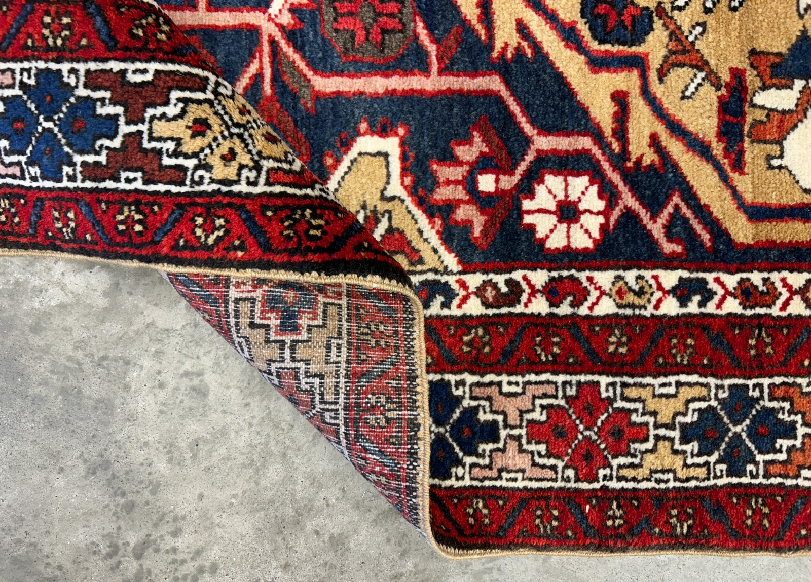 4'6"x7'4" Hand-Knotted 100% Wool Pile Herize Area Rug - Carpet