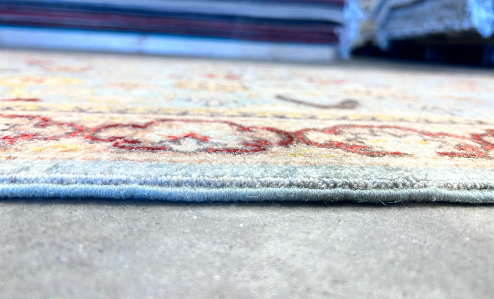 3'x5'2" Fine Hand-Knotted 100% Wool Pile Pakpishawar Area Rug