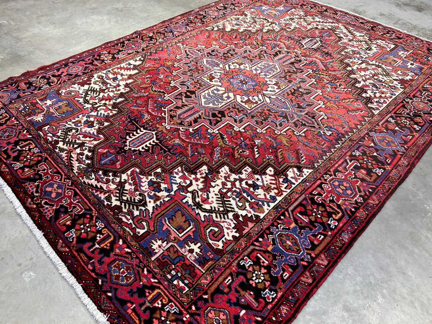 7'3"x9'9" Hand-Knotted 100% Wool Herize Carpet - Area Rug