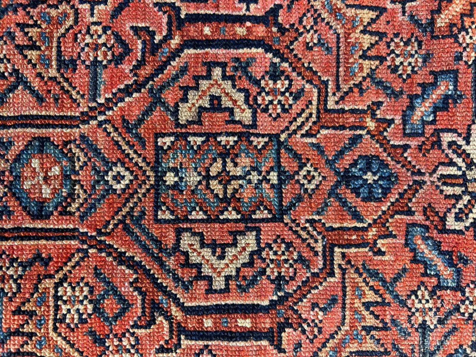 5'1"x6'1" Antique Hand-Knotted 100% Wool Pile Sennehe Area Rug - Carpet