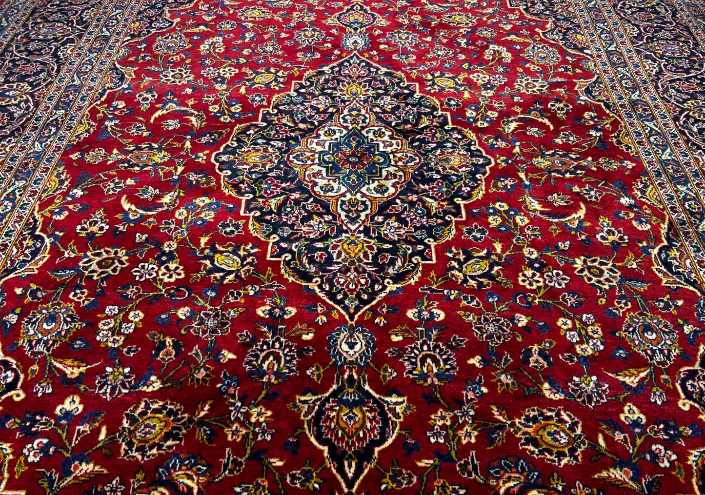 8'4"x12' Hand-Knotted 100% Wool Pile Kashane Area Rug - Signed