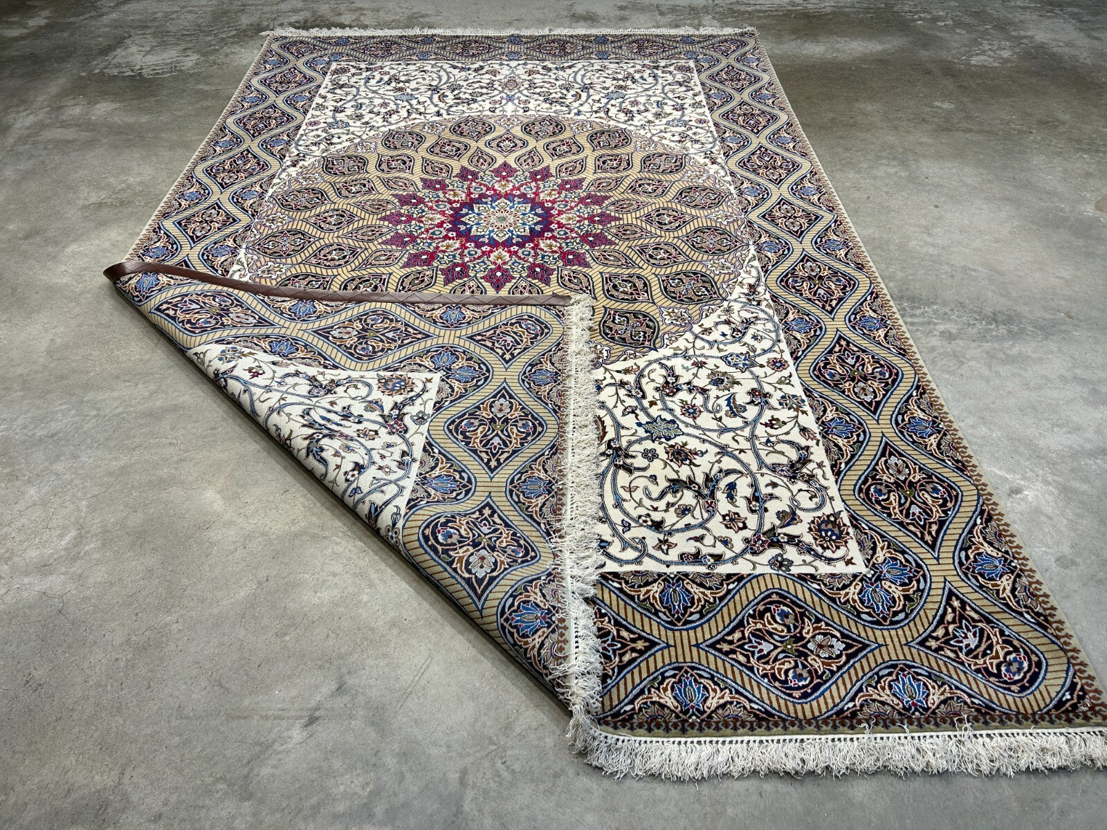 6'6"x10' Extra Fine Hand-Knotted Wool & Silk Isfahane Rug