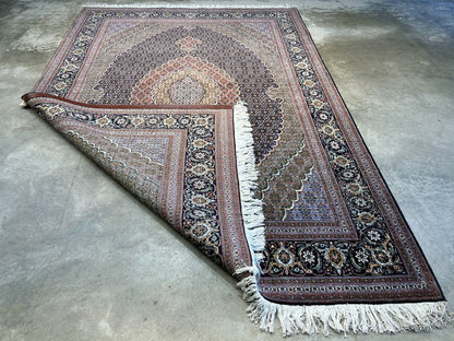 6'8"x9'8" Fine Hand-Knotted Wool & Silk Oriental Tabrize Rug - Area Carpet