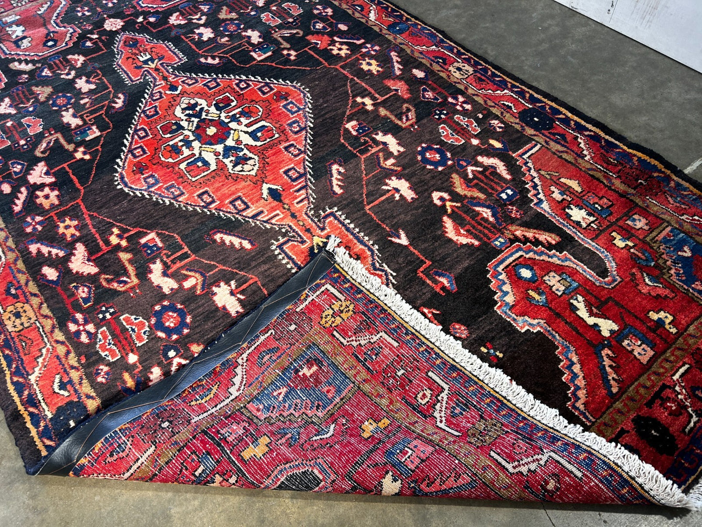 4'10" x 8'1'' Hand-Knotted 100% Wool Pile Hamadane Area Rug