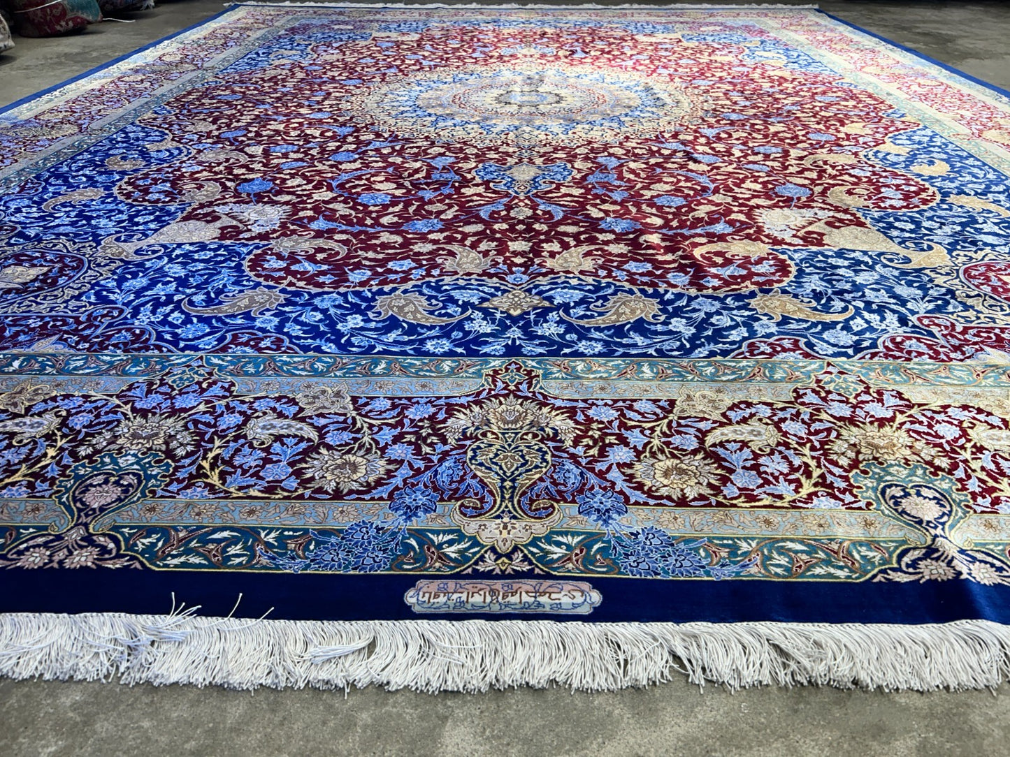 9'7"x12'10" Exquisite Signed Hand-Knotted 100% Silk Qume Rug