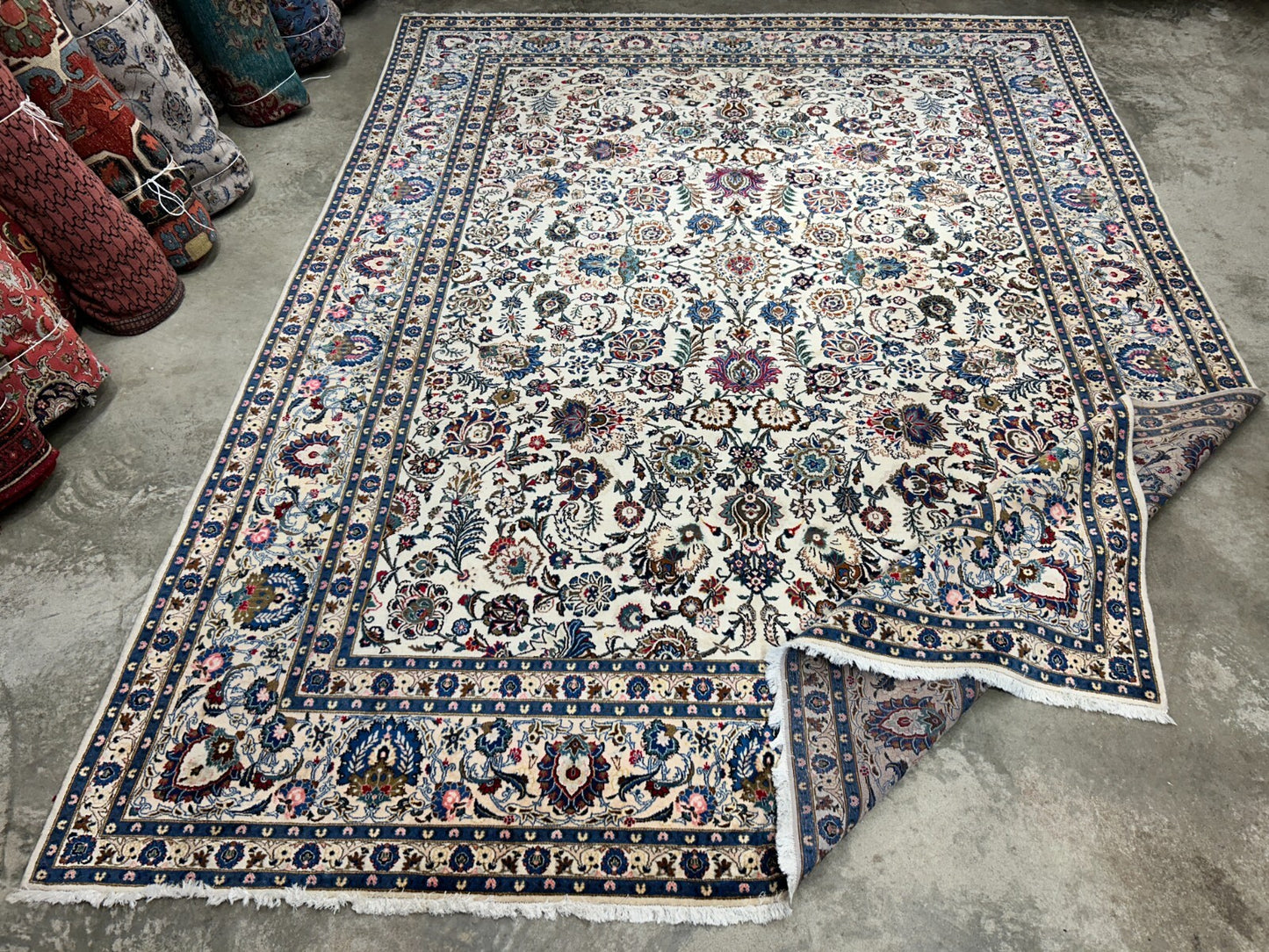 10'5"x13'8" Hand-Knotted 100% Wool Pile All-over Kashane Rug