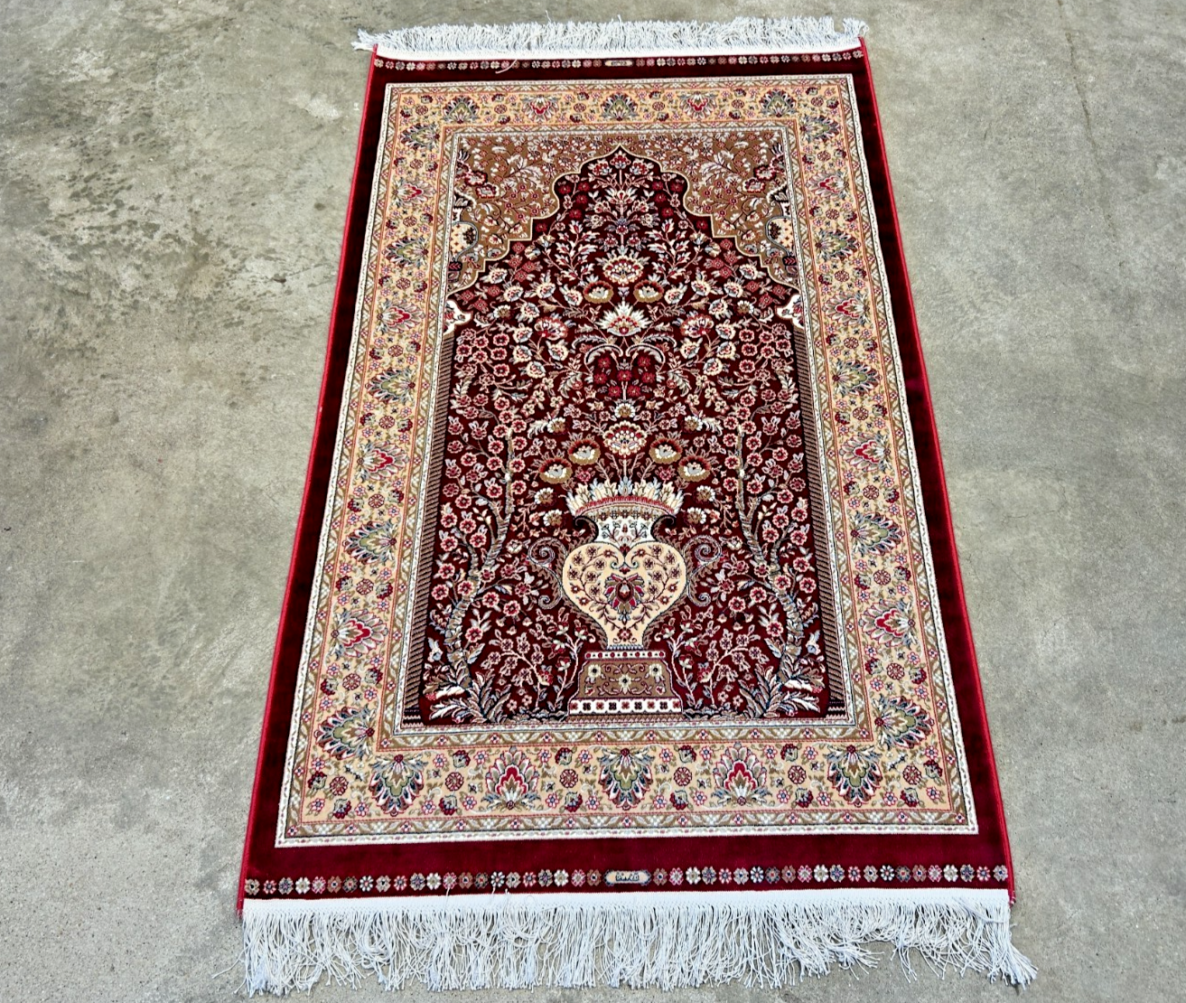 2'8"x4'1" Hand-Knotted 100% Silk Persiane Style Prayer Rug