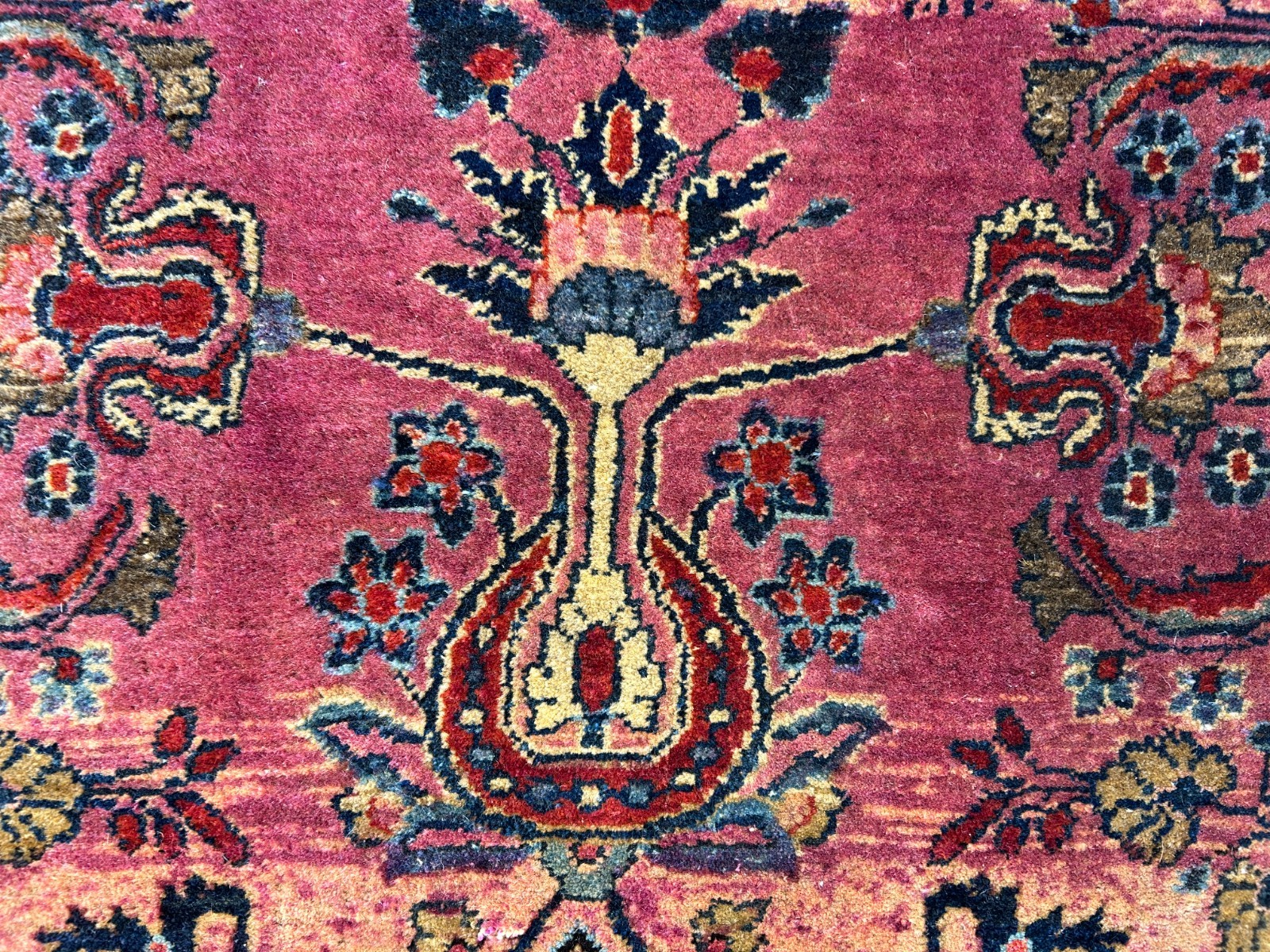 2'7"x4'10" Antique Hand-Knotted 100% Wool Pile Sarouke Area Rug - Carpet