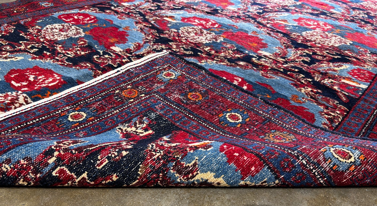 4'9" x 10'0'' Hand-Knotted 100% Lamb Wool Pile Sennehe Area Rug - Carpet