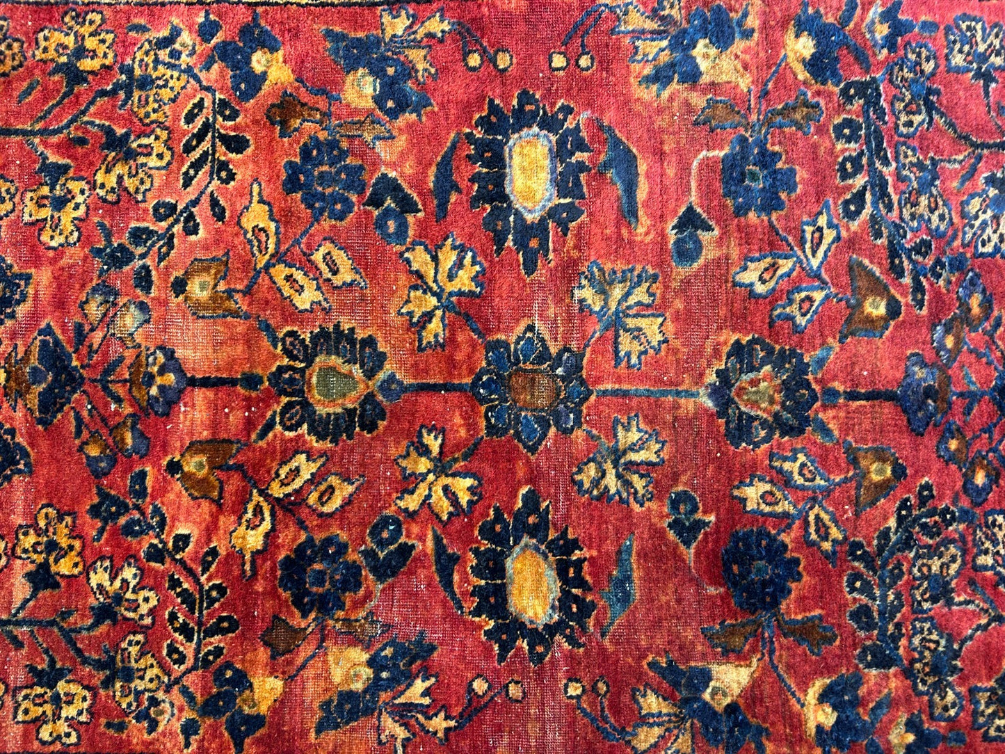 4'10"x6'6" Antique Hand-Knotted 100% Wool Pile Sarouke Area Rug - Carpet