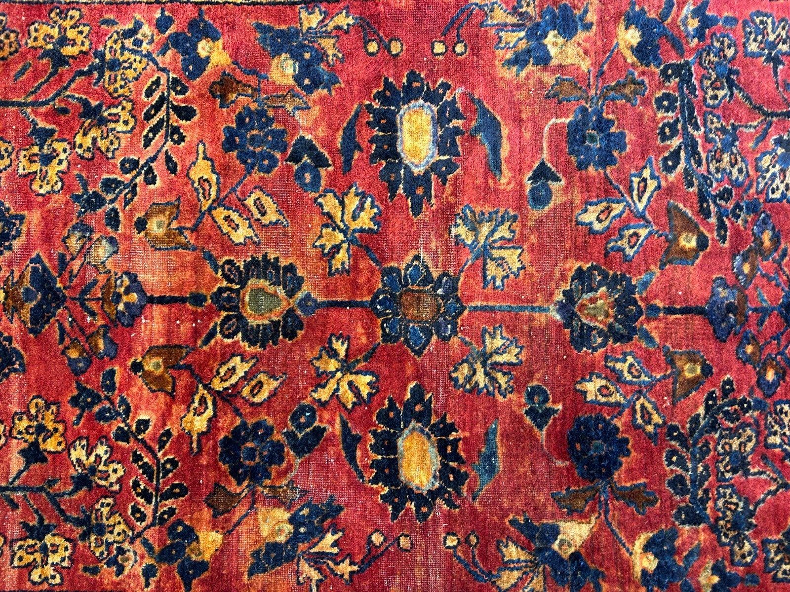 4'10"x6'6" Antique Hand-Knotted 100% Wool Pile Sarouke Area Rug - Carpet