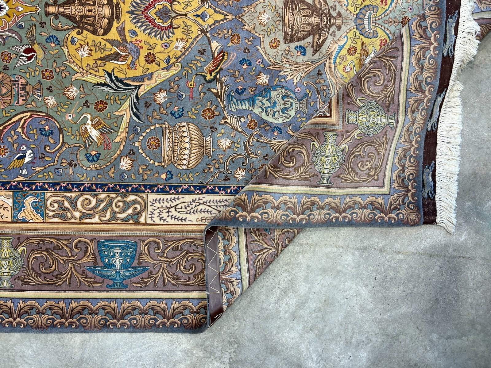 Exquisite 5'10"x8'3" Hand-Knotted Wool & Silk Blend Tabrize Area Rug - Carpet