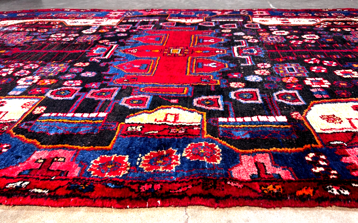 5'0" x 8'9" Hand-Knotted 100% Lamb Wool Pile Nahavande Area Rug - Carpet