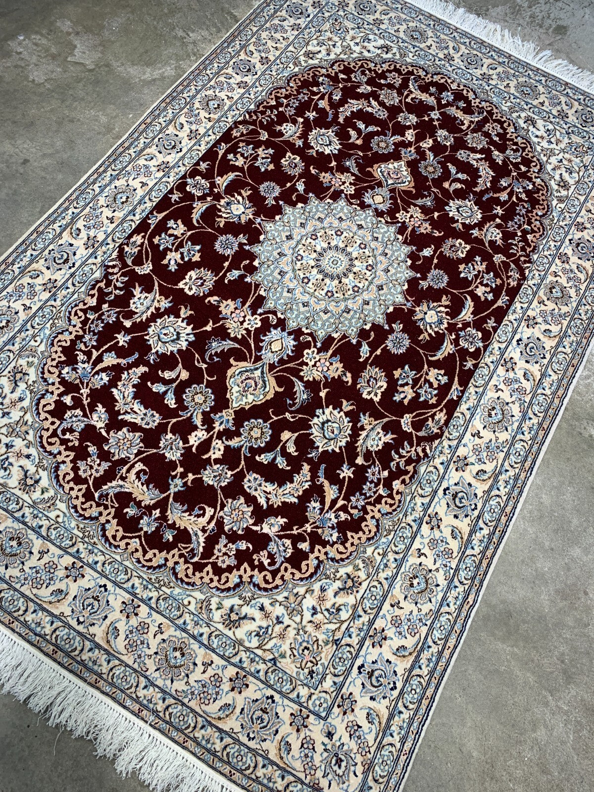 4'1"x6'4" Fine Hand-Knotted Wool & Silk Blend Naine Carpet - Area Rug