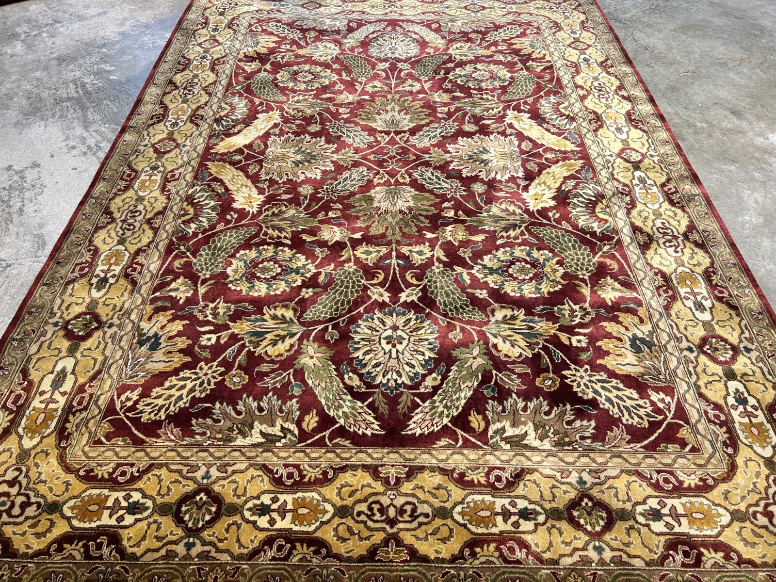 7'x10' Hand-Knotted 100% Wool Pile Agra Carpet - Area Rug