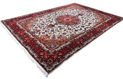 8'4"x11'7'' Very Fine Hand-Knotted Silk & Wool Tabrize Area Rug - Carpet