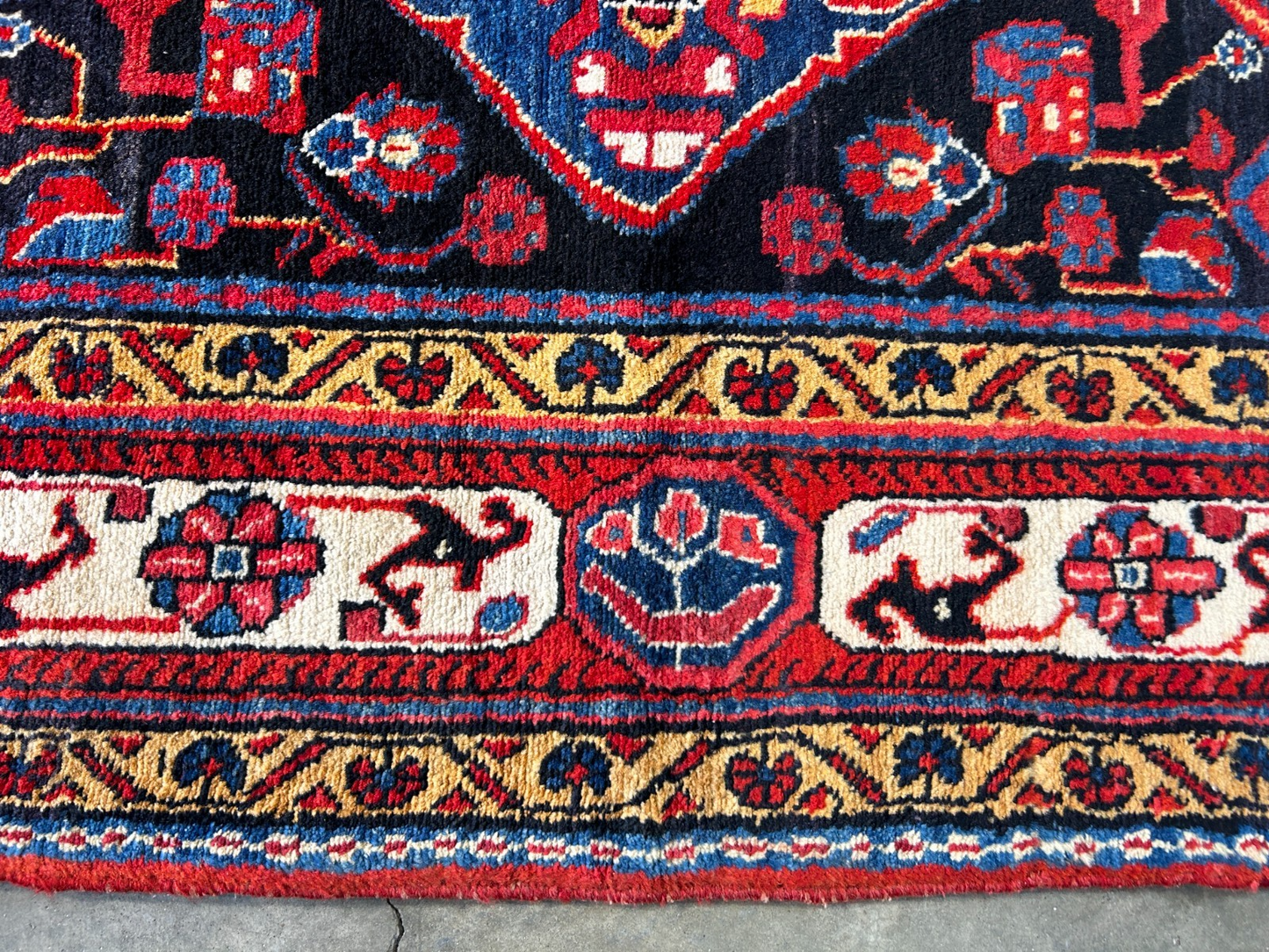 5'0" x 9'5'' Hand-Knotted 100% Lamb Wool Pile Nahavande Area Rug