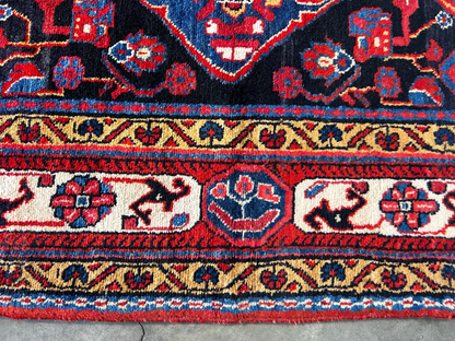 5'0" x 9'5'' Hand-Knotted 100% Lamb Wool Pile Nahavande Area Rug