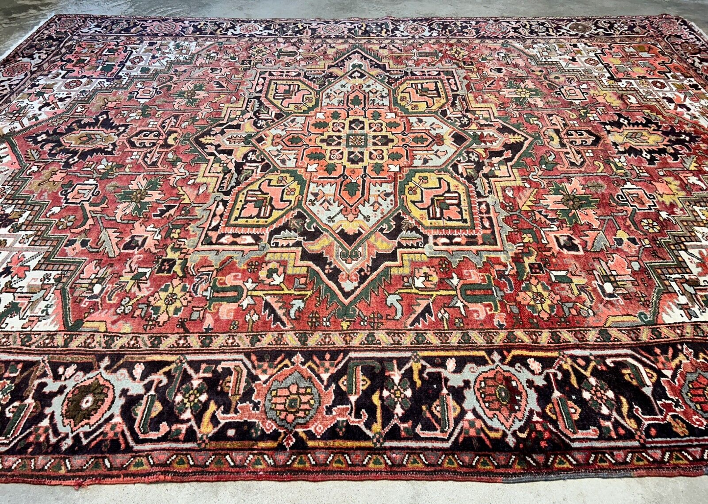 9'7"x12'8" Hand-Knotted 100% Lamb Wool Herize Carpet - Area Rug