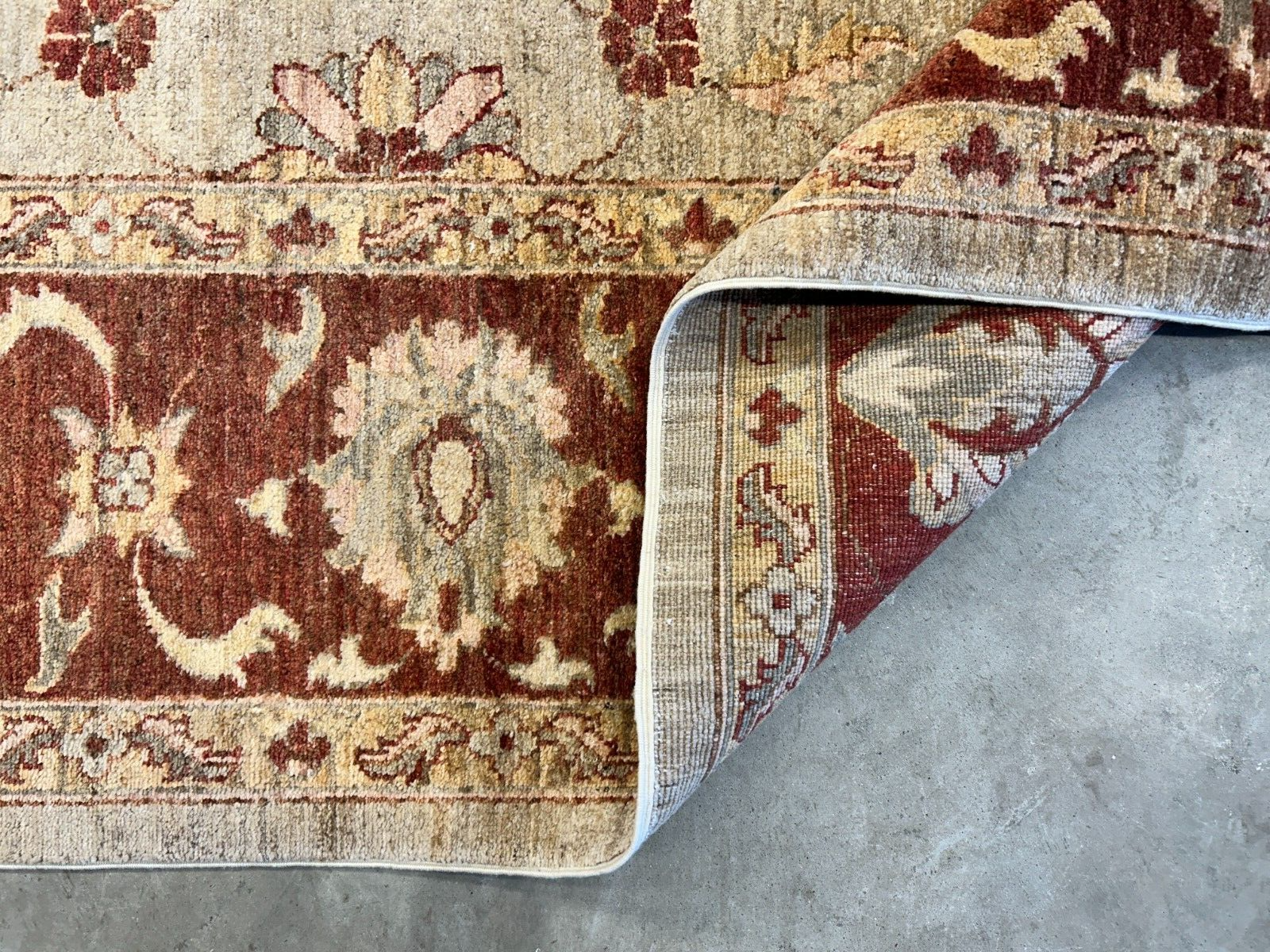 9'x12' Hand-Knotted 100% Wool Pile Indo-Agra Carpet - Area Rug