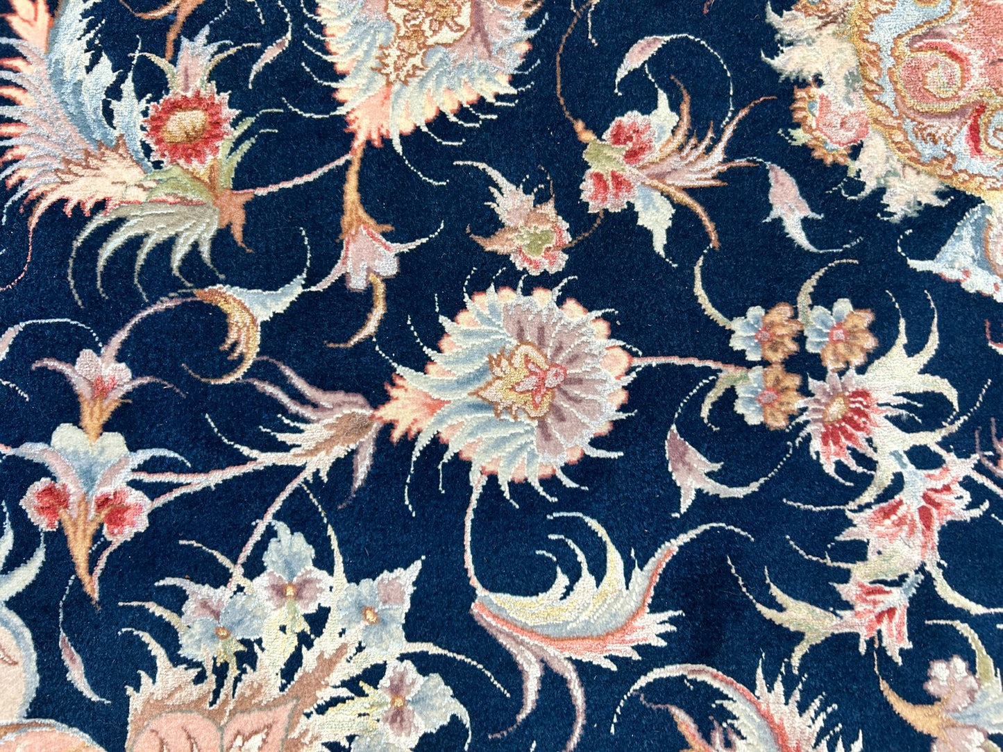 6'7"x10'2" Fine Hand-Knotted Wool & Silk Blend Tabrize Carpet - Area Rug