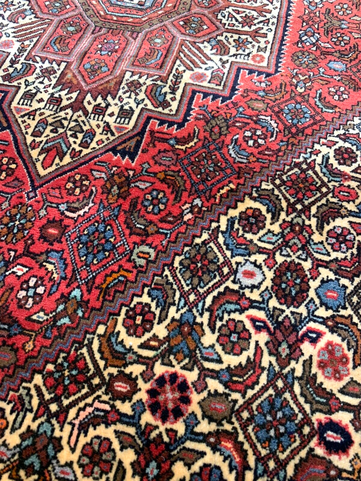 4'1"x6'3" Hand-Knotted 100% Wool Pile Bijare Gholtoghe Carpet - Area Rug