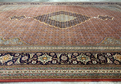 6'8"x10'1" Fine Hand-Knotted Wool & Silk Blend Tabrize Mahi Carpet - Area Rug