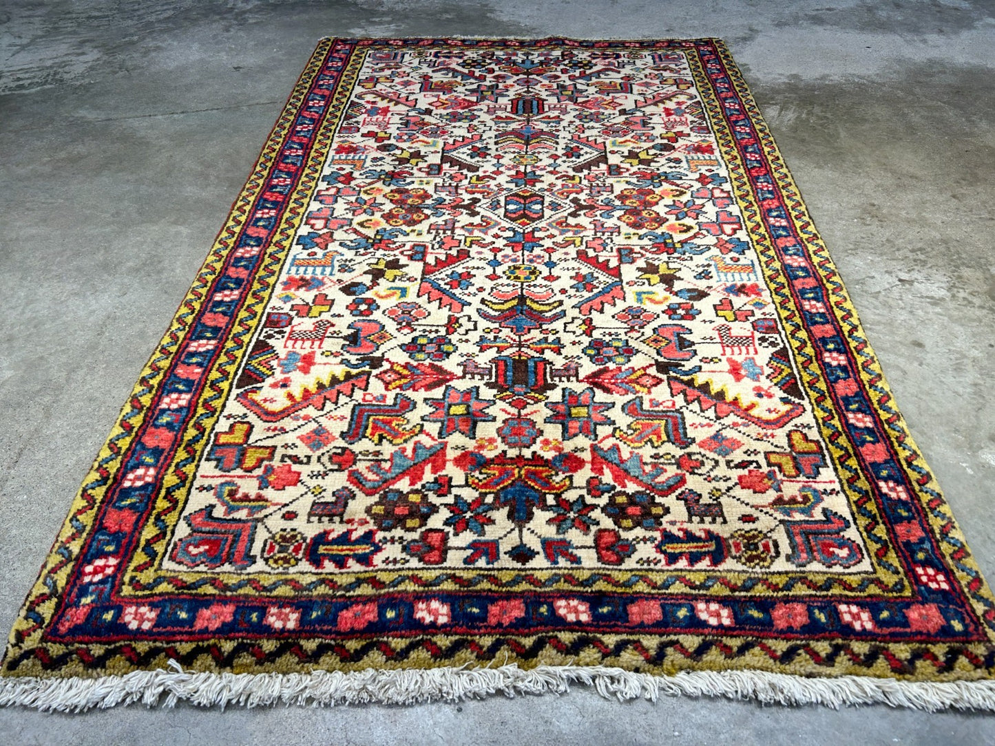 3'2"x5' Antique Hand-Knotted 100% Wool Pile Herize Bakhshayesh Rug