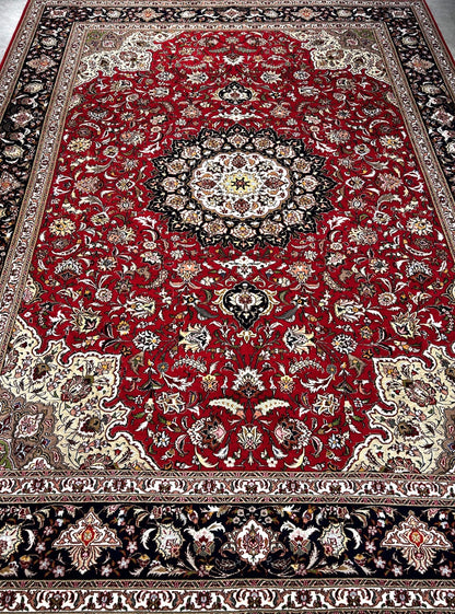 9'x11'9" Fine Hand-Knotted Wool & Silk Tabrize Area Rug - Carpet